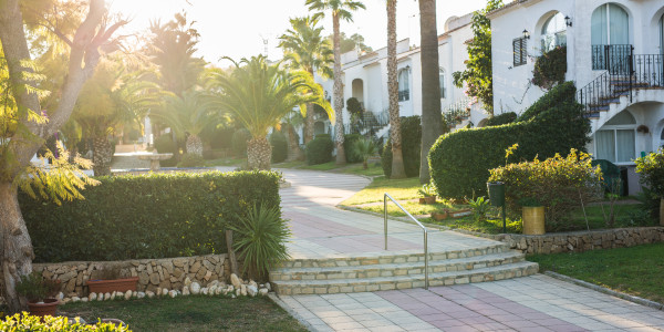 Compraventa de Inmuebles en Zaragoza · Villas