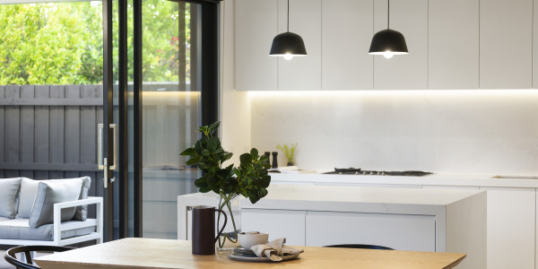 Inversores, Intermediarios, Agentes y Brokers Inmobiliarios en Zaragoza · Plantas Baja