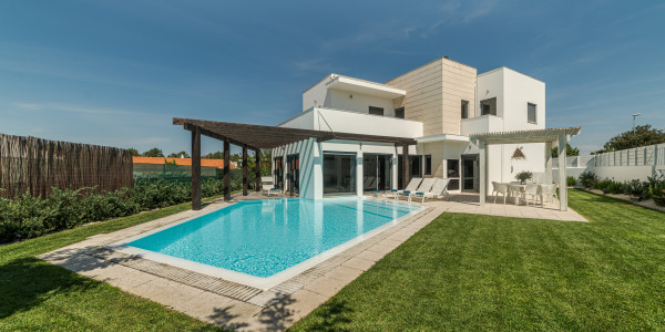 Inversores, Intermediarios, Agentes y Brokers Inmobiliarios en Zaragoza · Villas